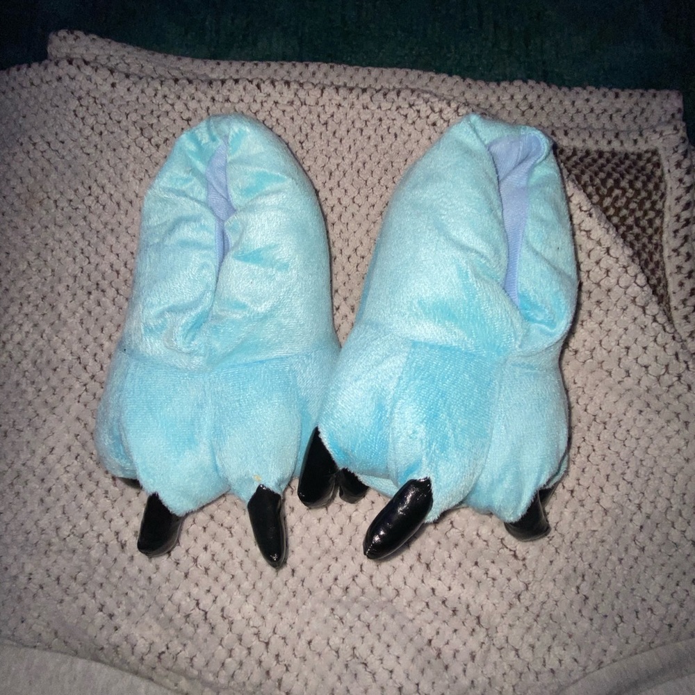 kids stitch slippers